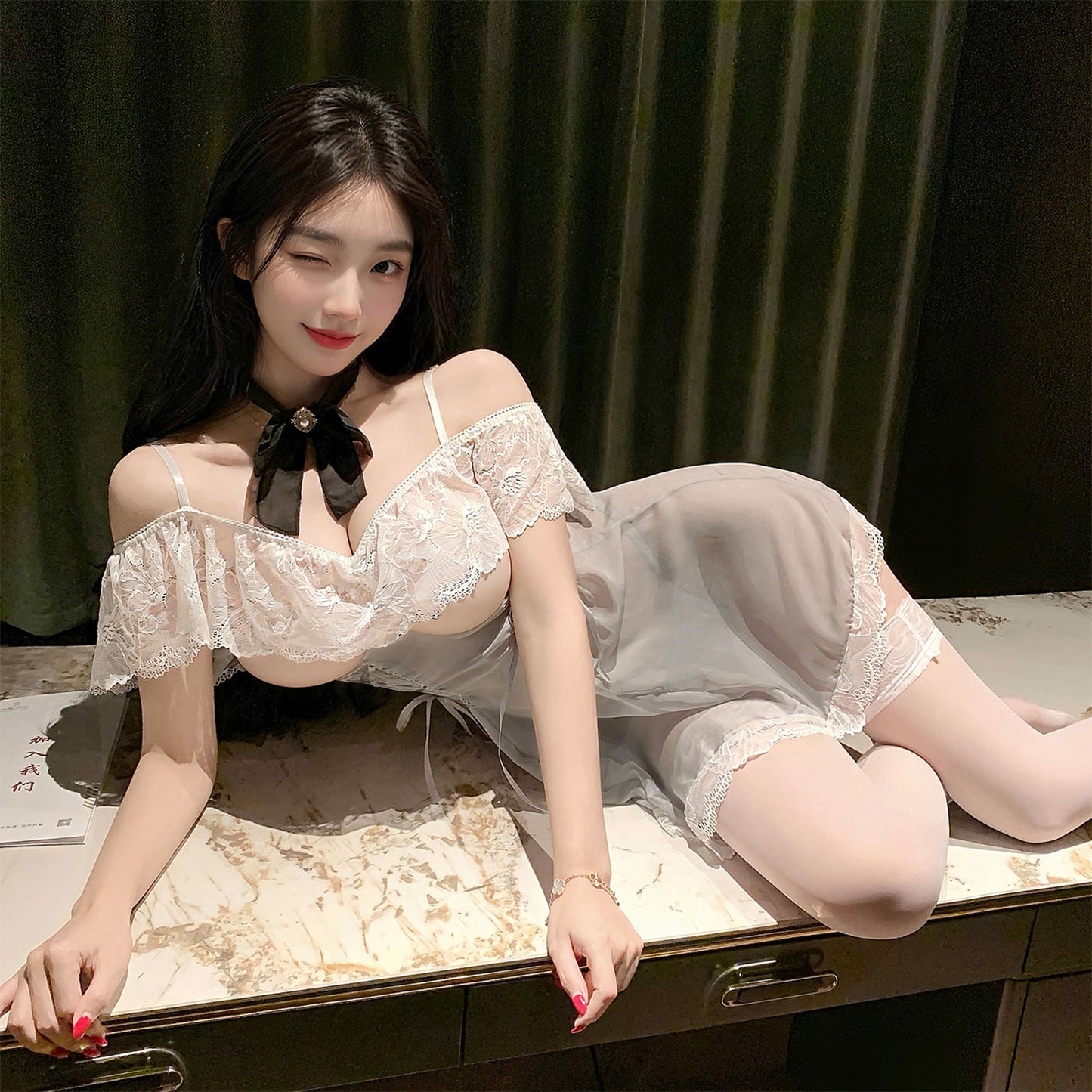 Fee Et Moi - French Elegance Off Shoulder Lace Babydoll