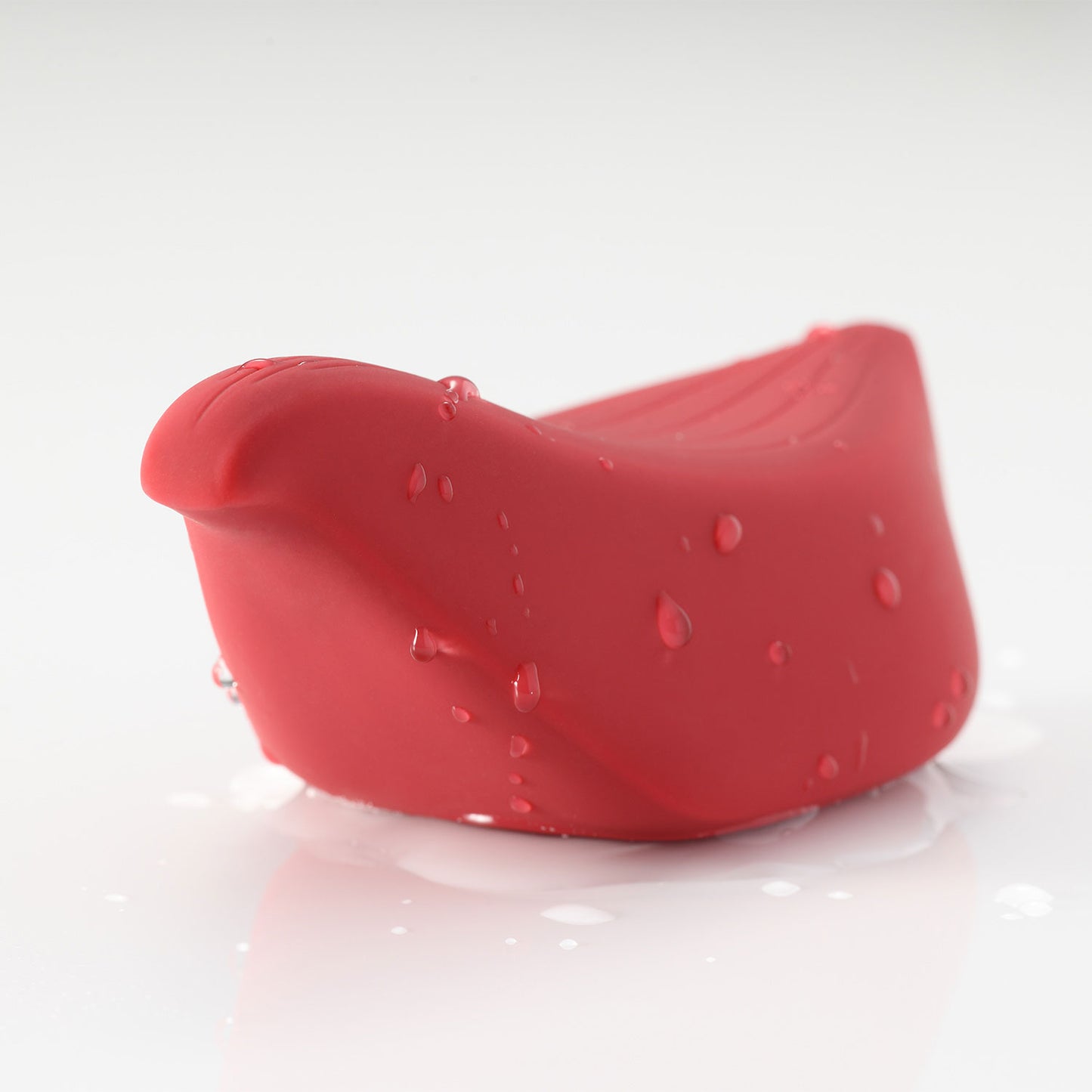 Iroha Plus Tori - waterproof with water droplets