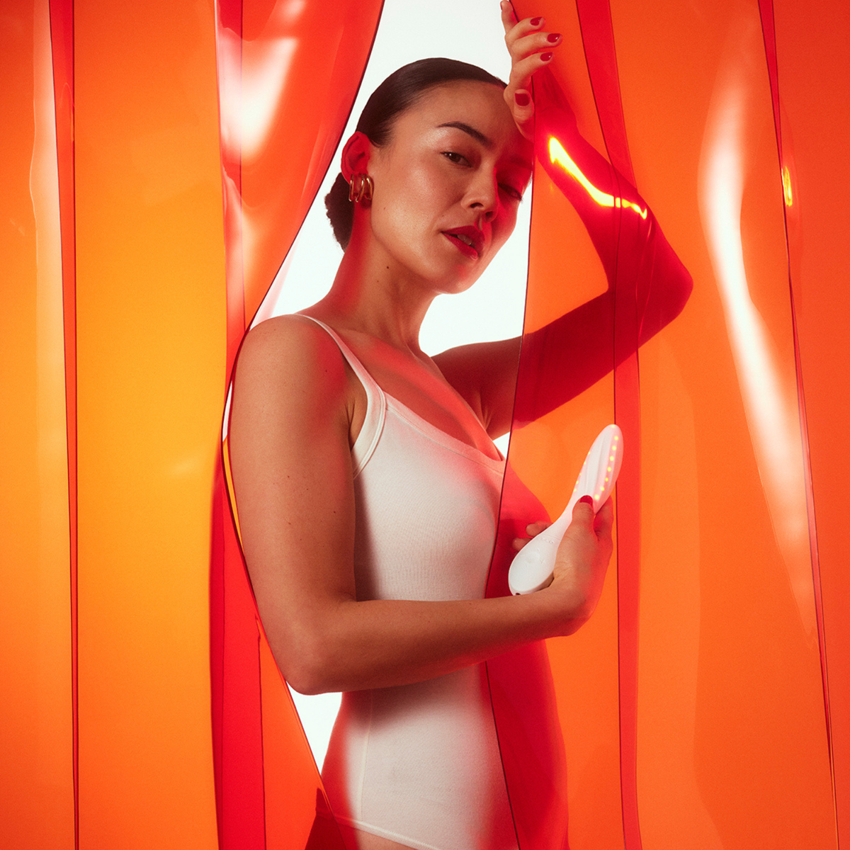 Lelo - Mona Spectra App-Controlled LED G-Spot Massager