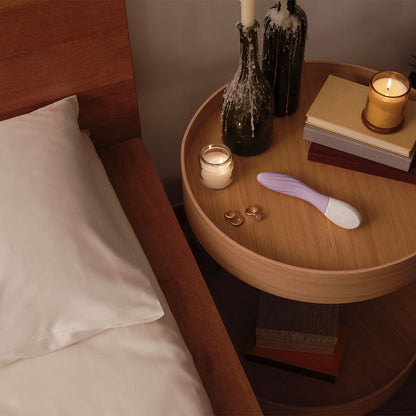 Lelo - Mona Twist App-Controlled G-Spot Vibrator Lavender