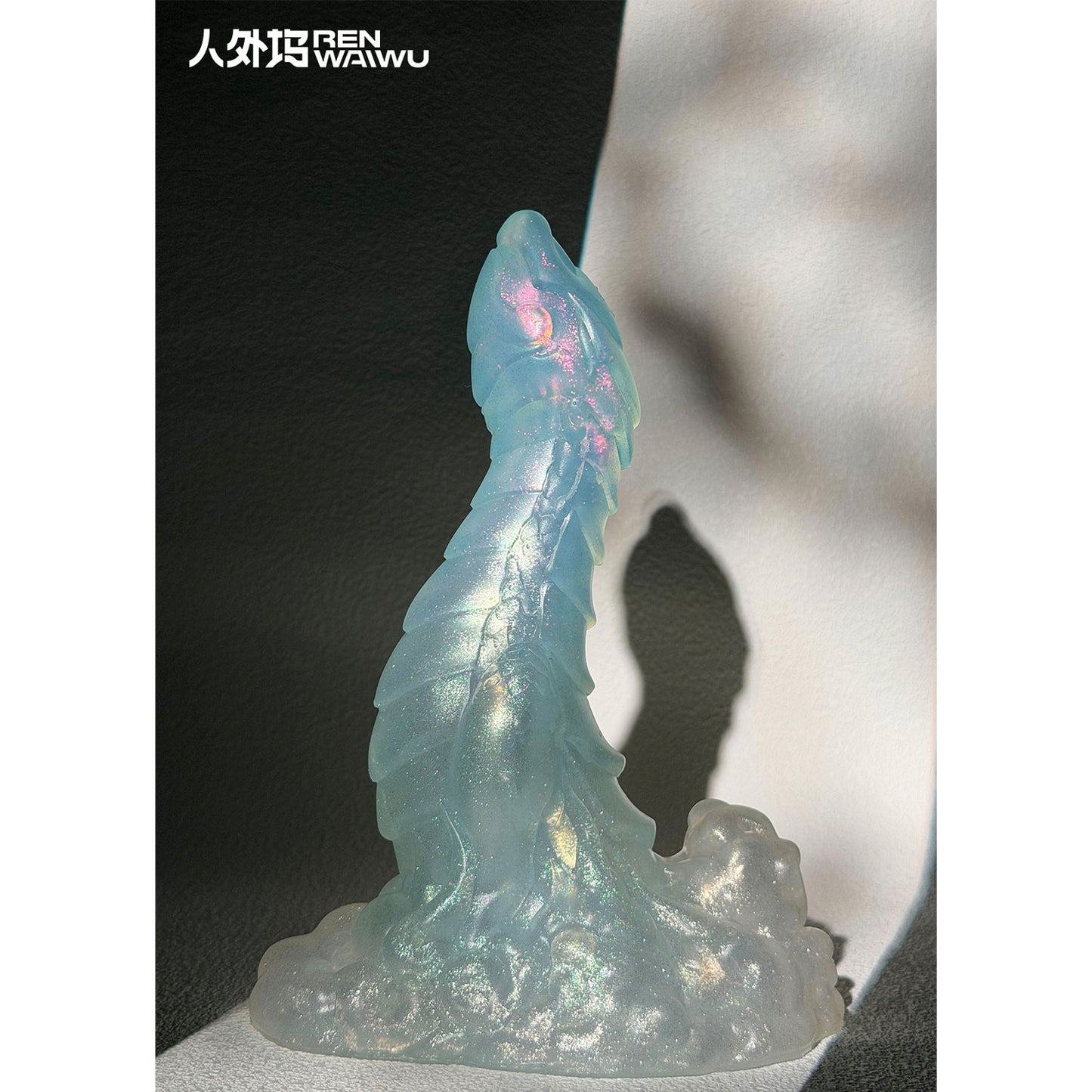 Ren Waiwu - Yue Yuan 5.5-inch Platinum Silicone Dildo