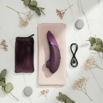 Womanizer Next Overhead Flat Lay